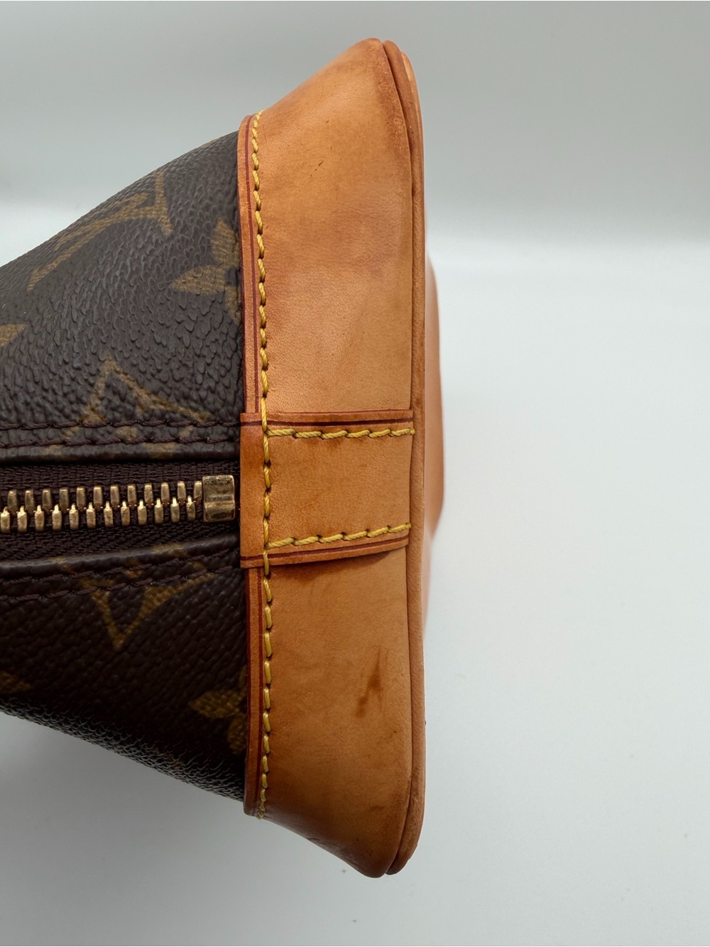 Louis Vuitton Alma PM Monogram Canvas Handbag Brown Leather BA0988 Authentic - Picture 3 of 16